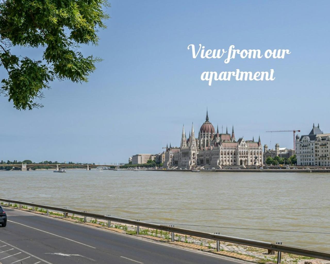 Danube Waterfront View At Chain Bridge Budapeszt Zewnętrze zdjęcie